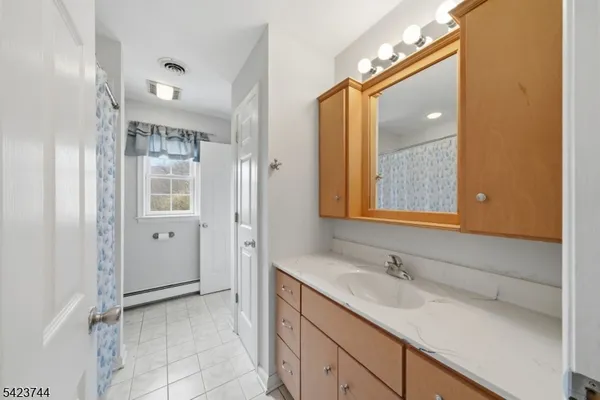 $514,000 | 911 Upper Drive, Newton, NJ 07860