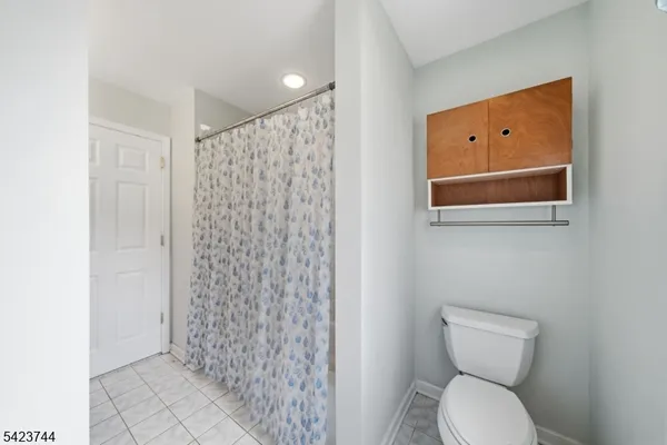 $514,000 | 911 Upper Drive, Newton, NJ 07860