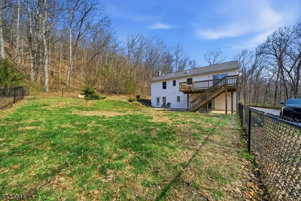 $514,000 | 911 Upper Drive, Newton, NJ 07860