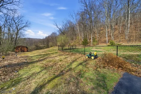 $514,000 | 911 Upper Drive, Newton, NJ 07860