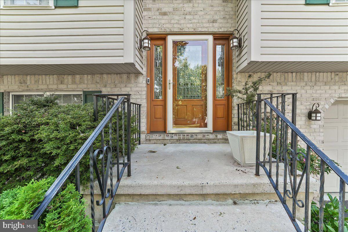 4169 Hunters Run Boulevard Reading, PA 19606 - Photo 4 of 33 Come & Knock on Our Door, Home is Waiting for You