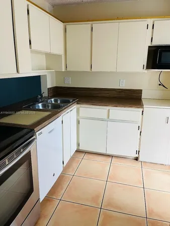$300,000 | 842 Banks Road, Coconut Creek, FL 33063
