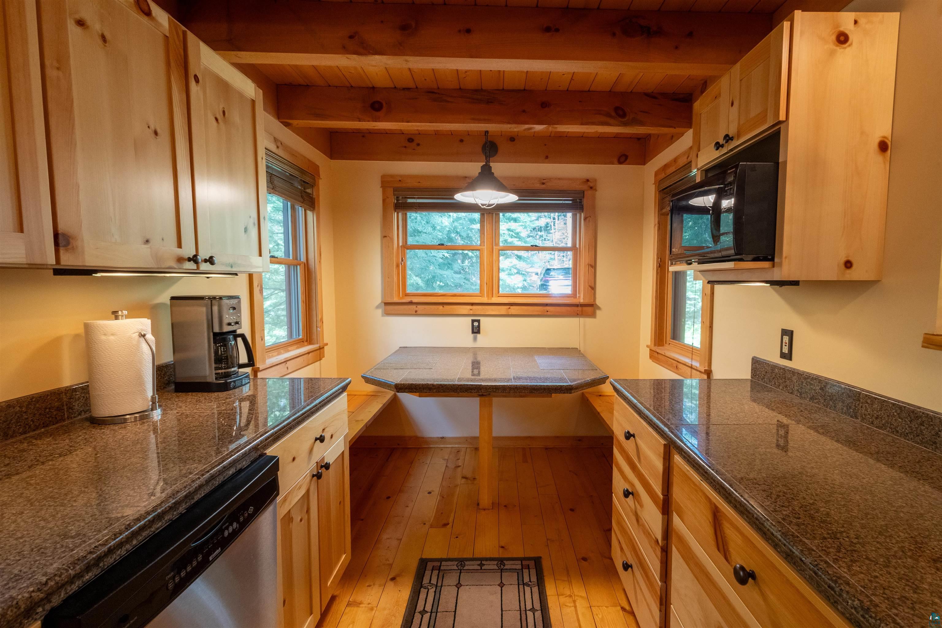 87570 Tucker Road, Unit 206 Bayfield, WI 54814 - Photo 9 of 35 Granite countertops