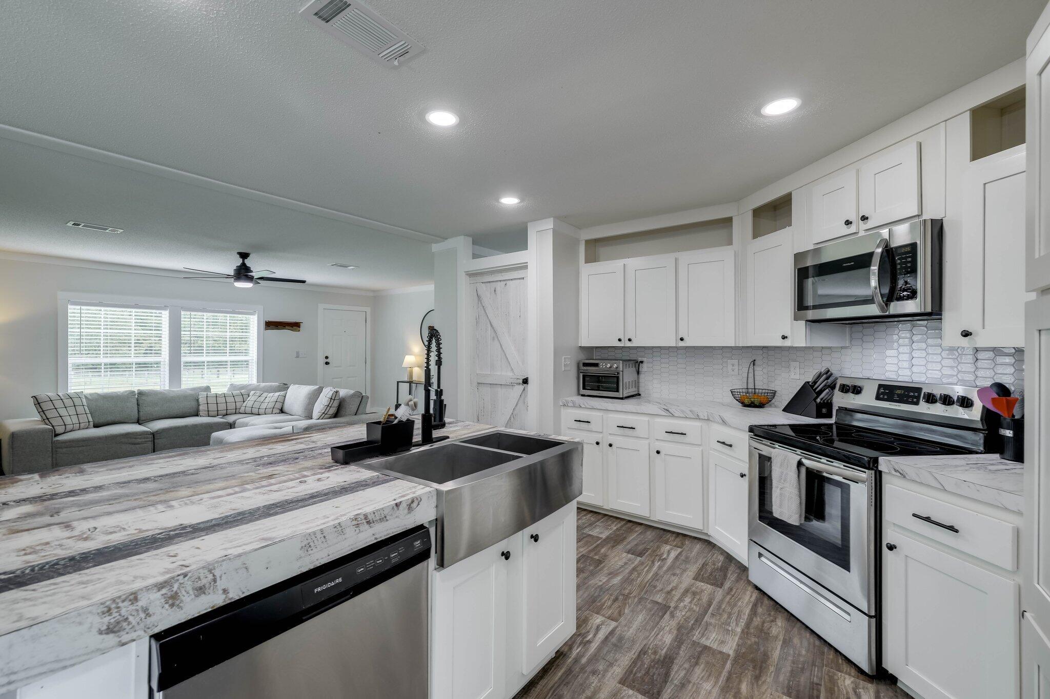 545 Cumbee Trail Road Ridge Spring, SC 29129 - Photo 17 of 59