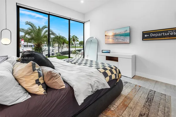 $6,950,000 | 3701 Northeast 26th Avenue, Lighthouse Point, FL 33064