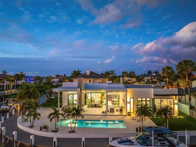 $7,250,000 | 3701 Northeast 26th Avenue, Lighthouse Point, FL 33064
