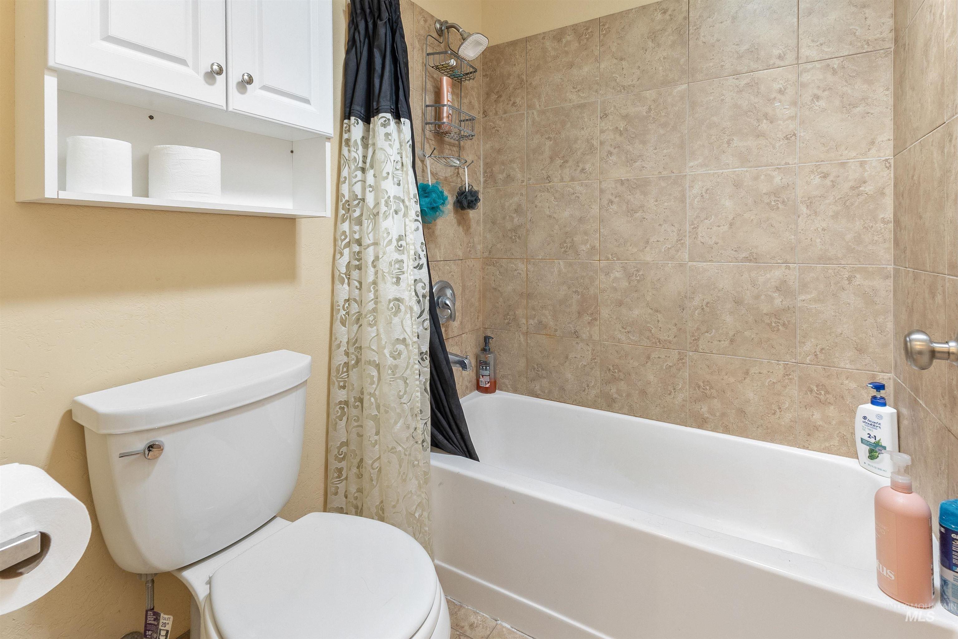 2425 North Redway Road Boise, ID 83704 - Photo 12 of 49