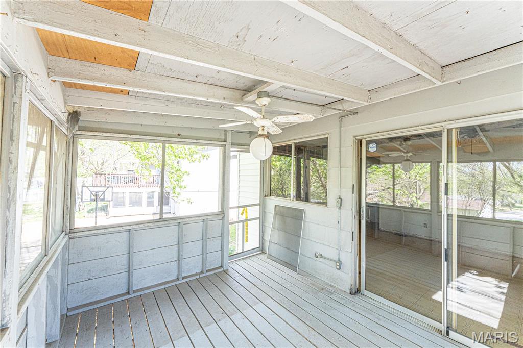 937 Napoli Drive Ballwin, MO 63021 - Photo 22 of 38