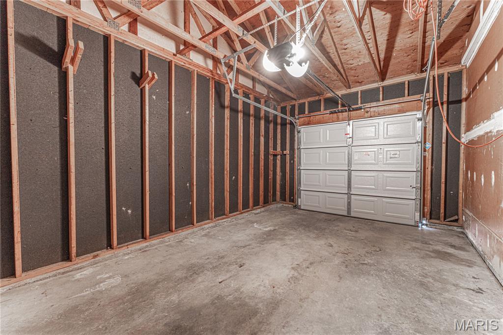 937 Napoli Drive Ballwin, MO 63021 - Photo 23 of 38