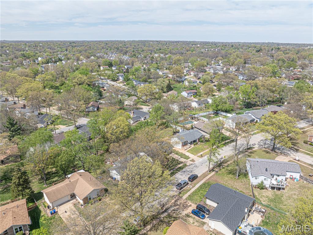 937 Napoli Drive Ballwin, MO 63021 - Photo 33 of 38