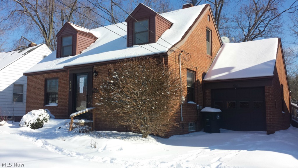 1323 Irene Road Lyndhurst, OH 44124 - Photo 2 of 21