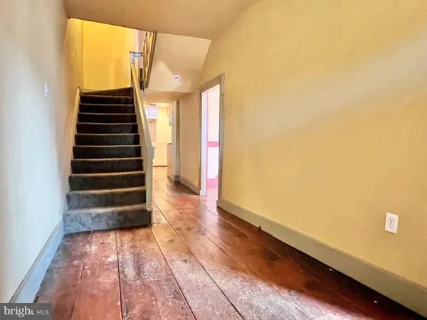 $345,000 | 203 West Franklin Street, Womelsdorf, PA 19567