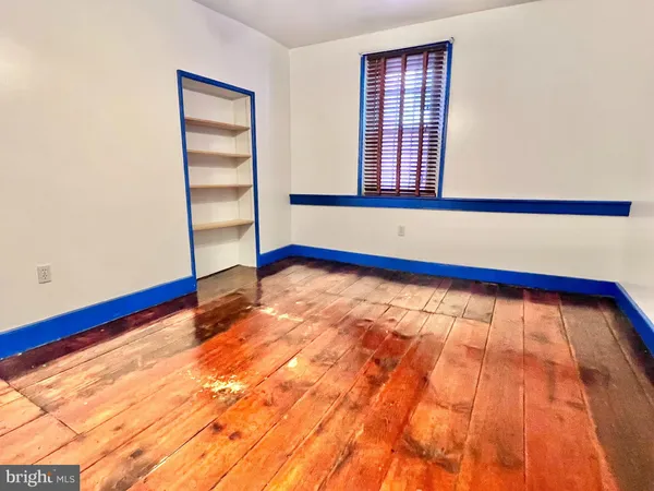 $345,000 | 203 West Franklin Street, Womelsdorf, PA 19567