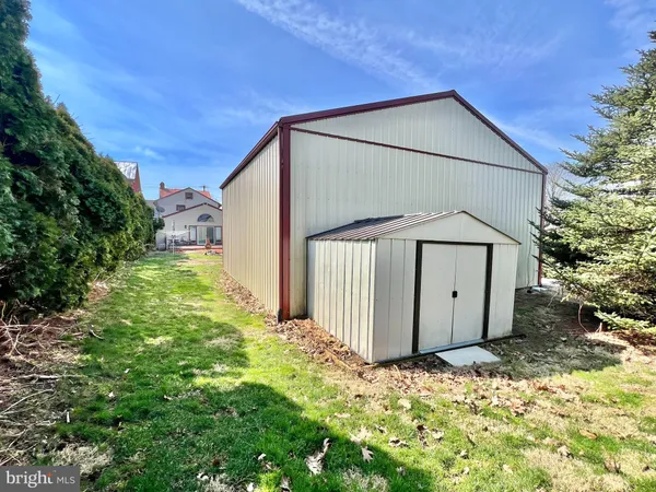 $345,000 | 203 West Franklin Street, Womelsdorf, PA 19567