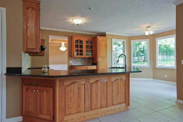 2021 Rock Springs Road Columbia, TN 38401 - Photo 5 of 20 Gallery Image 5