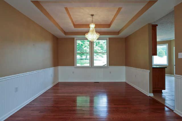 2021 Rock Springs Road Columbia, TN 38401 - Photo 8 of 20 Gallery Image 8