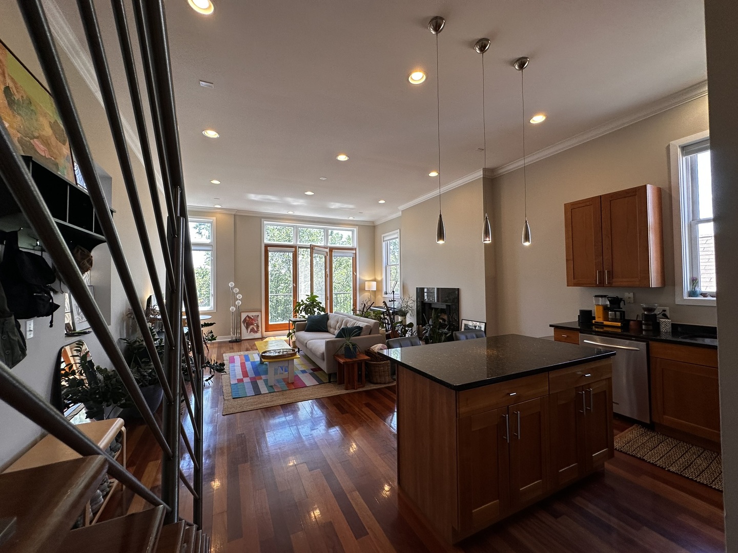 1516 West 19th Street, Unit 3 Chicago, IL 60608 - Photo 7 of 26
