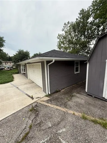 $249,000 | 2820 North 43rd Street, Kansas City, KS 66104