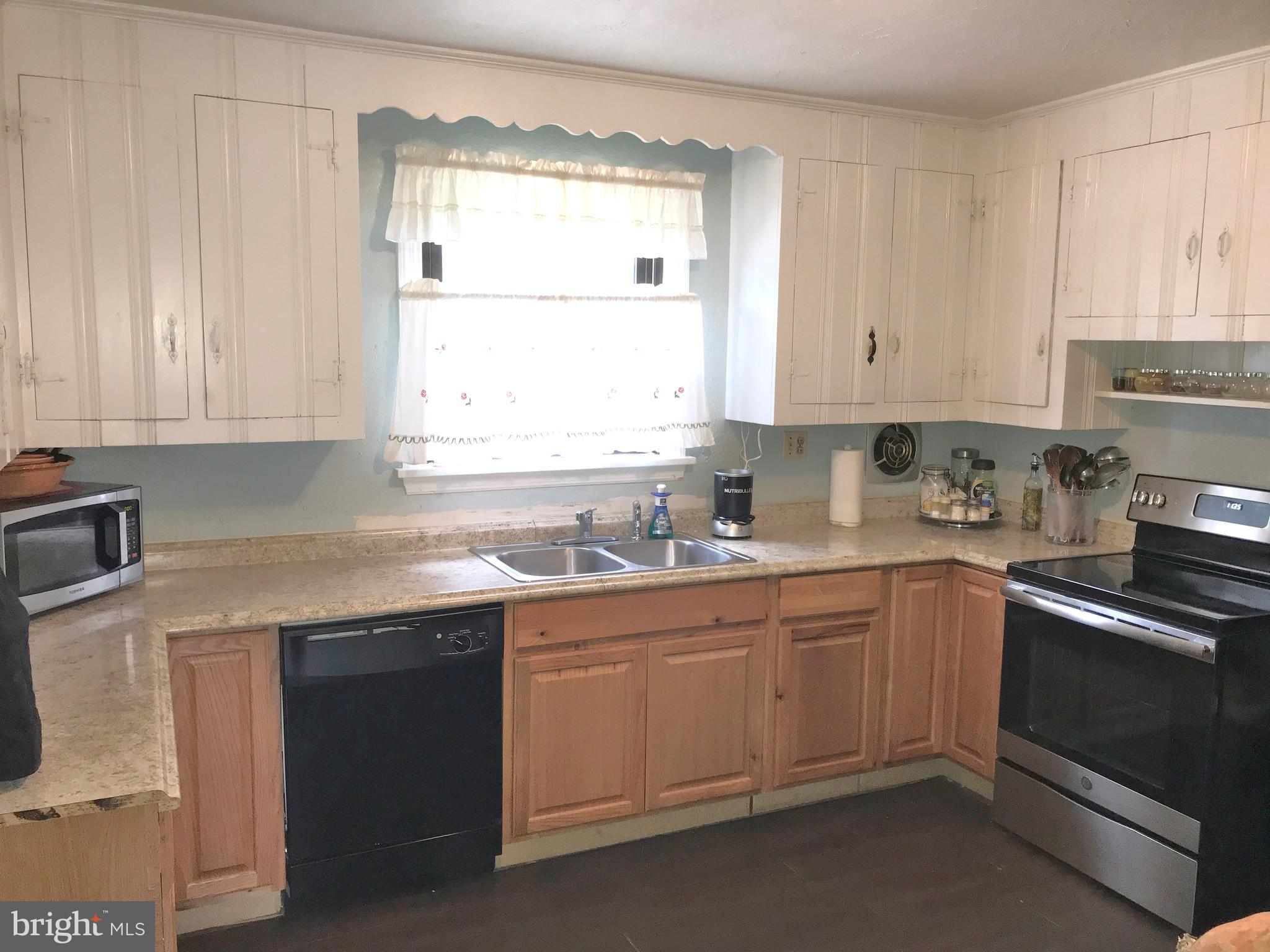 2252 Warwick Road Warrington, PA 18976 - Photo 22 of 34 Gallery Image 22