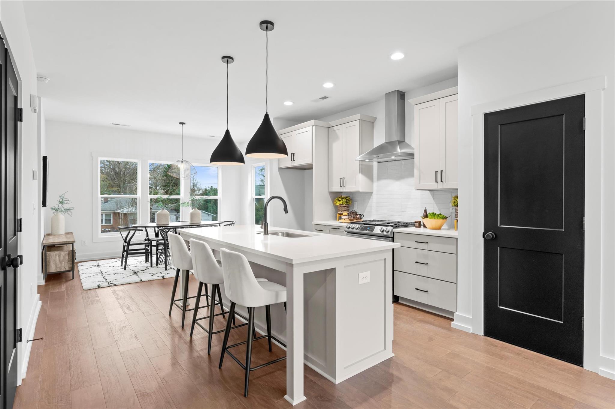 1502 Effingham Road Charlotte, NC 28208 - Photo 13 of 27