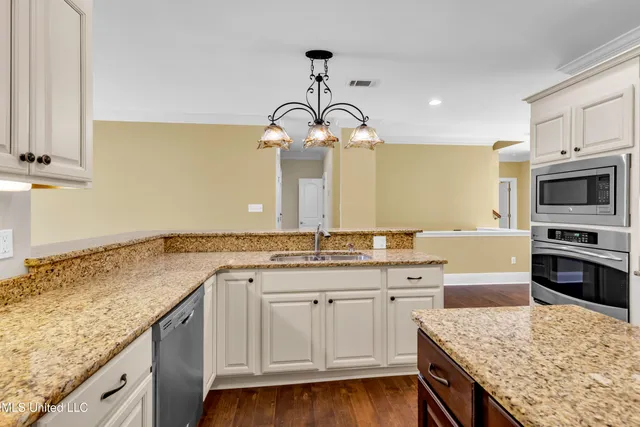 $525,000 | 2913 Holden Drive, Vancleave, MS 39565