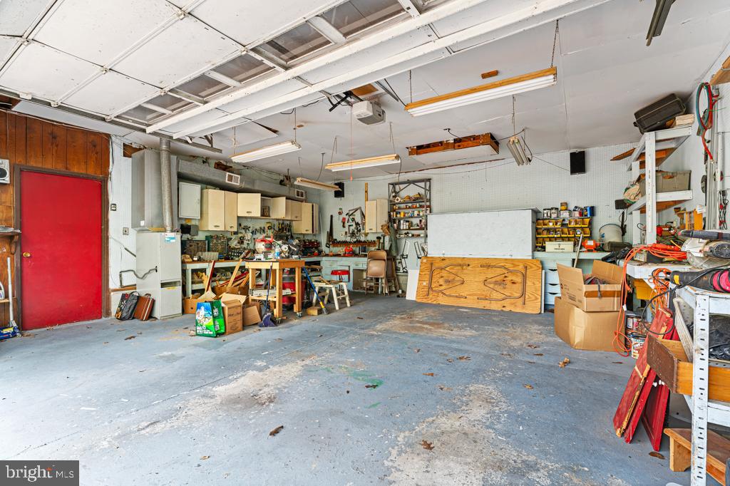 700 Violet Road Millville, NJ 08332 - Photo 33 of 35 inside detached garage