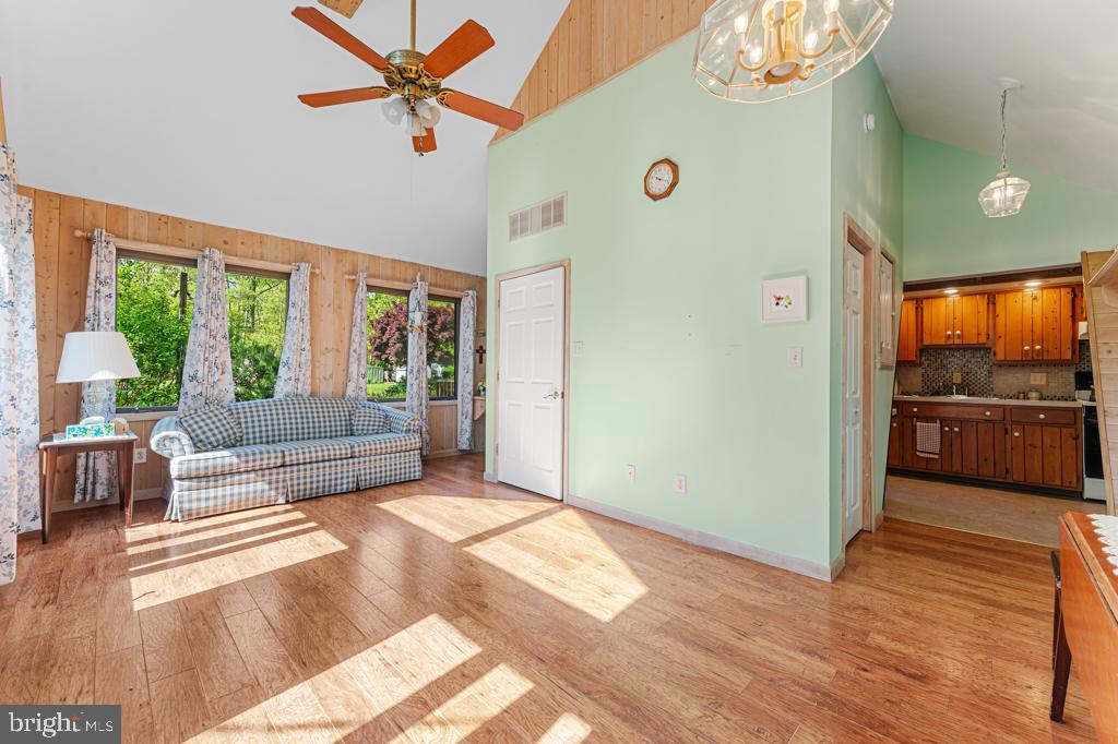 700 Violet Road Millville, NJ 08332 - Photo 10 of 35 living room/dining room