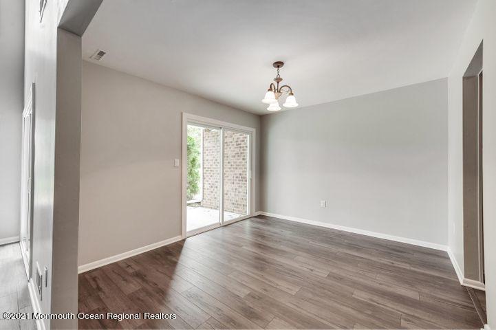 3 Locust Way Spring Lake Heights, NJ 07762 - Photo 12 of 27 20191014183802825096000000-o