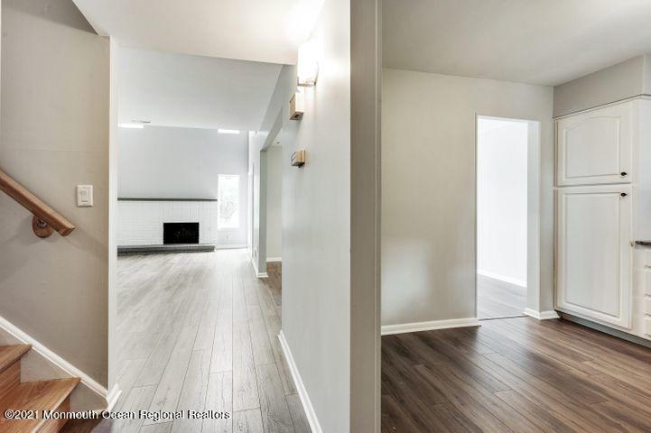 3 Locust Way Spring Lake Heights, NJ 07762 - Photo 13 of 27 20191014183740067136000000-o