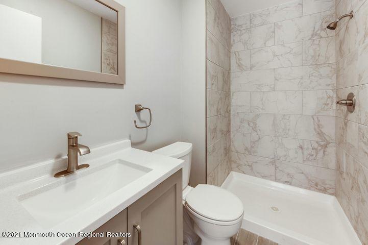 3 Locust Way Spring Lake Heights, NJ 07762 - Photo 15 of 27 20191014183936937197000000-o