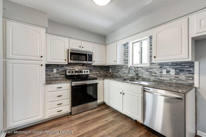 3 Locust Way Spring Lake Heights, NJ 07762 - Photo 4 of 27 20191014183818306004000000-o