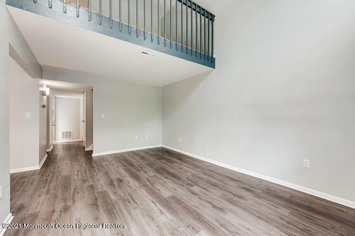 3 Locust Way Spring Lake Heights, NJ 07762 - Photo 10 of 27 20191014183753589590000000-o