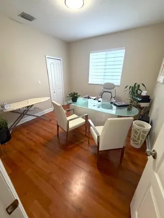 $7,999 | 7770 Northwest 161st Terrace, Miami Lakes, FL 33016