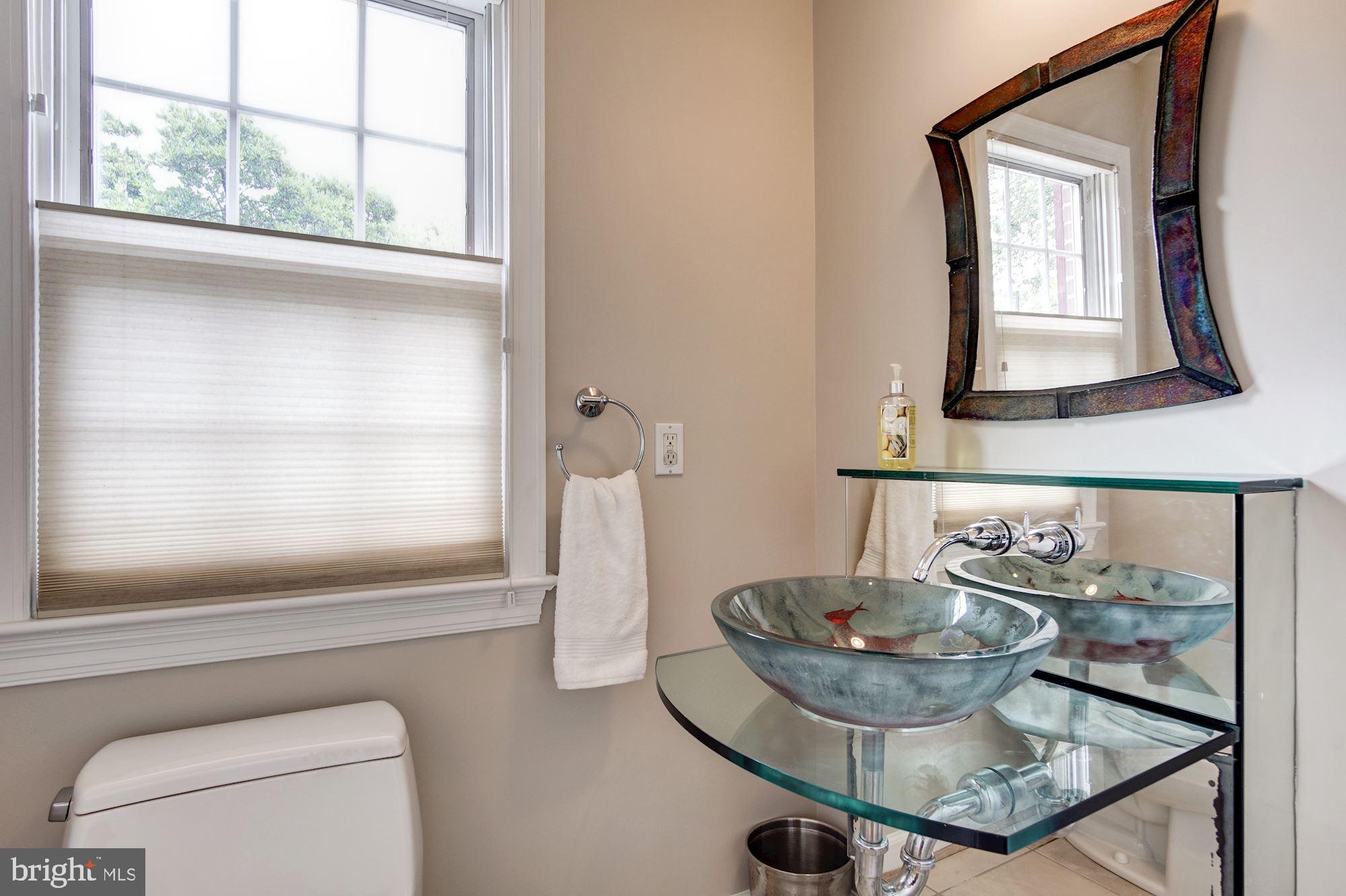 5013 Brookdale Road Bethesda, MD 20816 - Photo 15 of 57