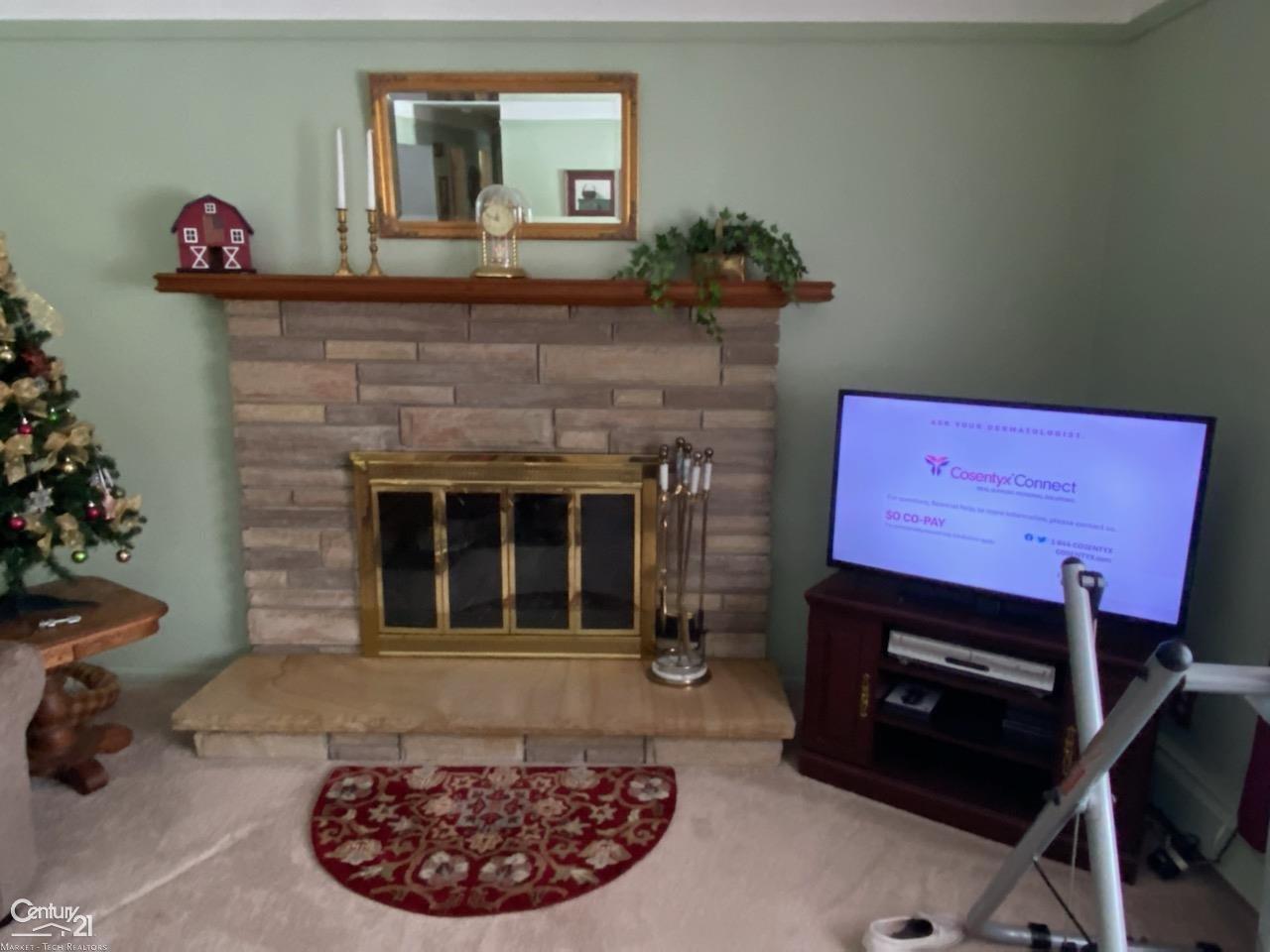 6617 Holland Road Algonac, MI 48001 - Photo 6 of 21 50067964-5.JPG