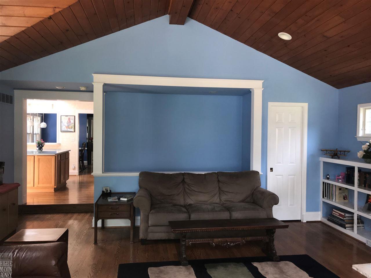 172 Kerby Road Grosse Pointe, MI 48236 - Photo 13 of 33 31352890-12.JPG