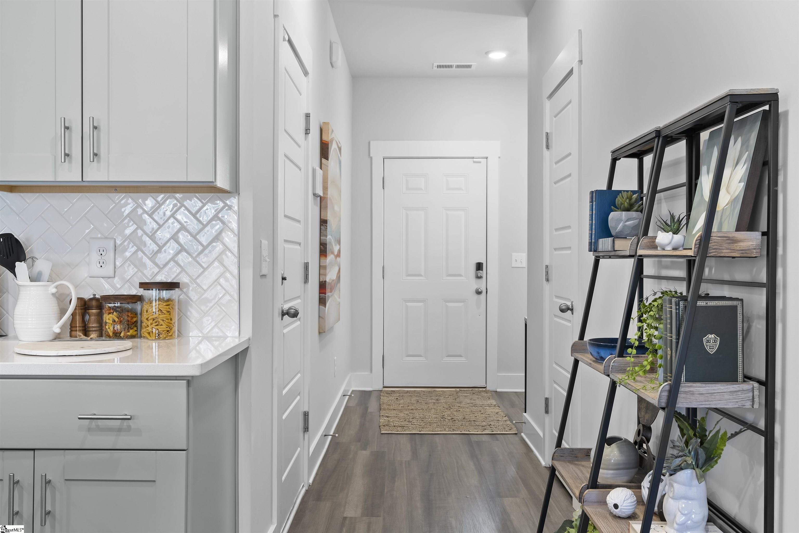 842 Thread Way Greer, SC 29651 - Photo 3 of 31