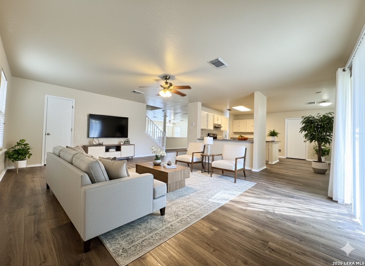 7405 Forest Edge Live Oak, TX 78233 - Photo 5 of 14