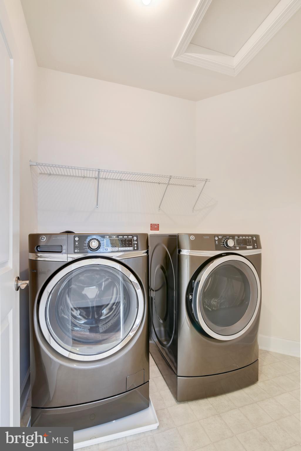 20442 Codman Drive Ashburn, VA 20147 - Photo 20 of 37 Laundry Room