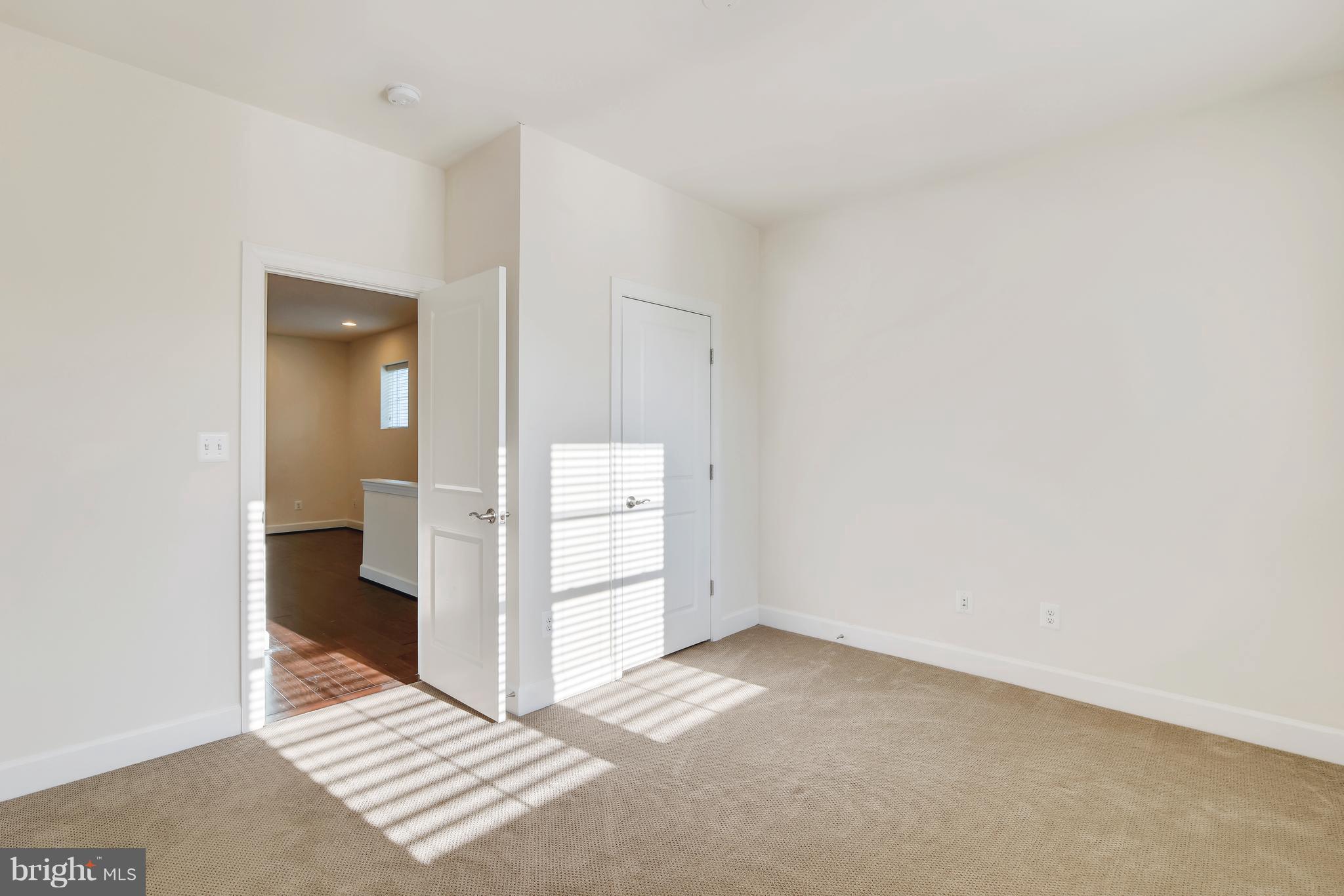 20442 Codman Drive Ashburn, VA 20147 - Photo 21 of 37 Bedroom