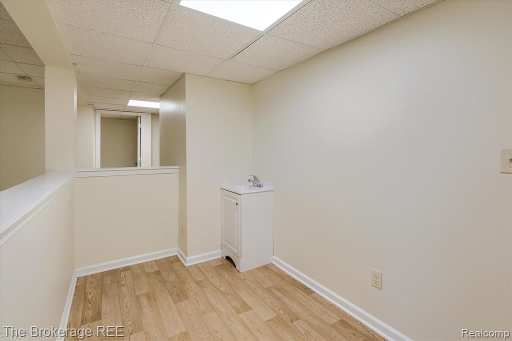 1077 Hadley Road Lapeer, MI 48446 - Photo 40 of 61