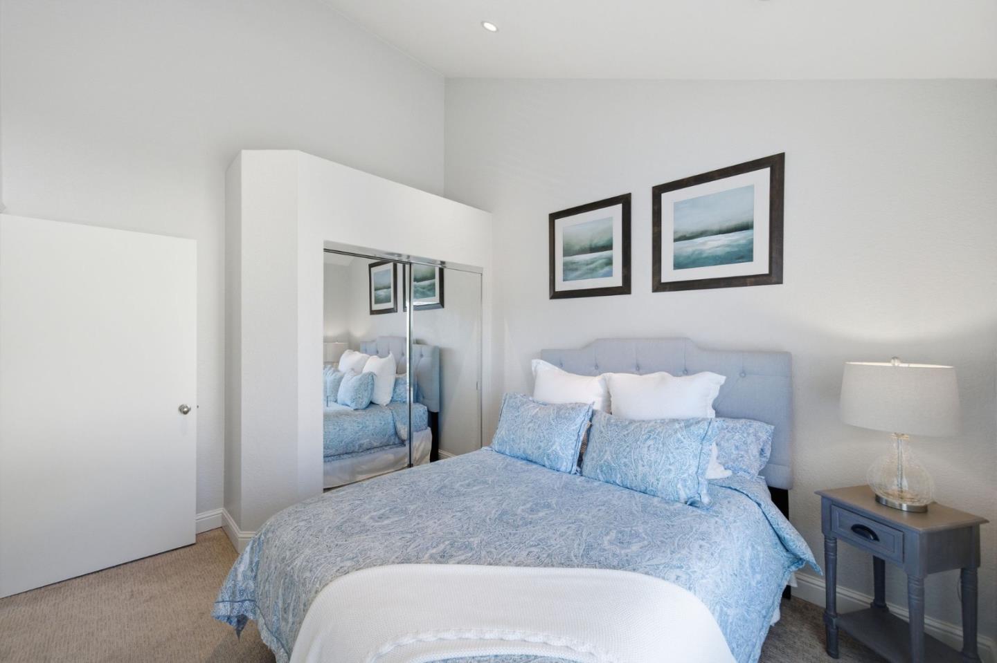 3030 Lakemont Drive, Unit 3 San Ramon, CA 94582 - Photo 23 of 43 a bedroom with a bed and a lamp