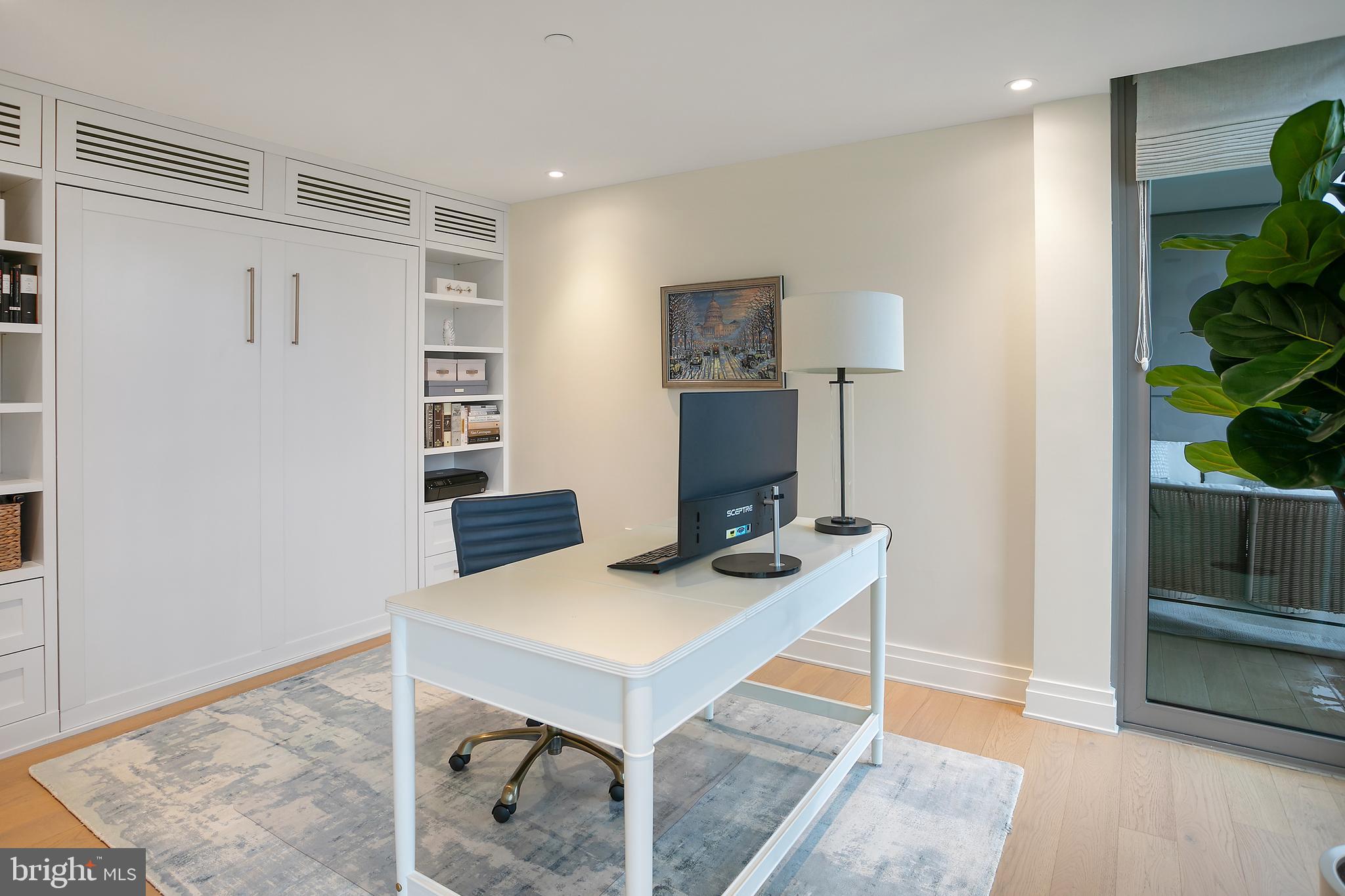 2501 M Street Northwest, Unit 510 Washington, DC 20037 - Photo 10 of 35 Office area with built-ins