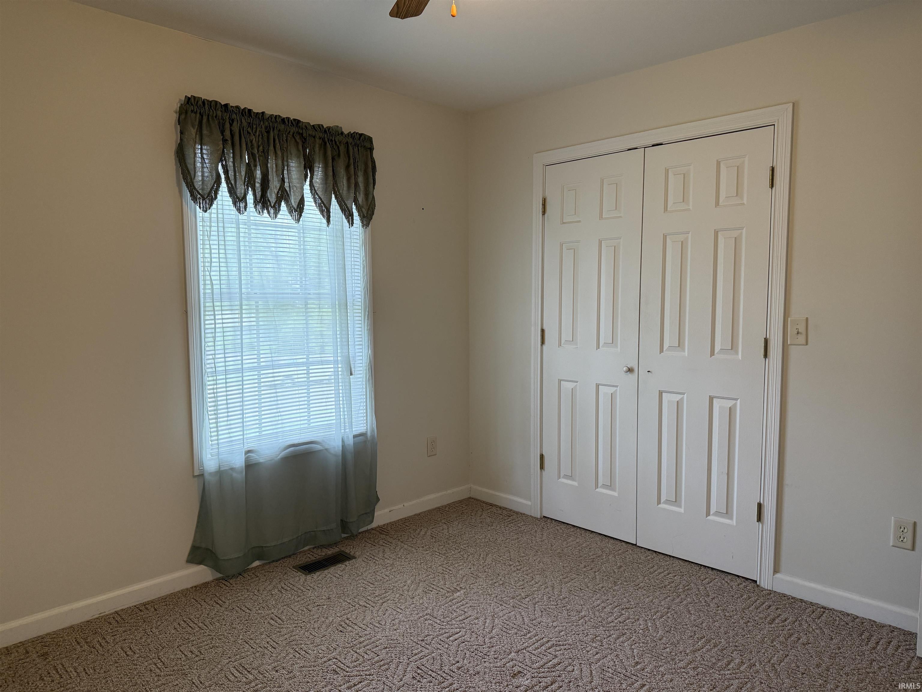 502 18th Street Bedford, IN 47421 - Photo 14 of 20