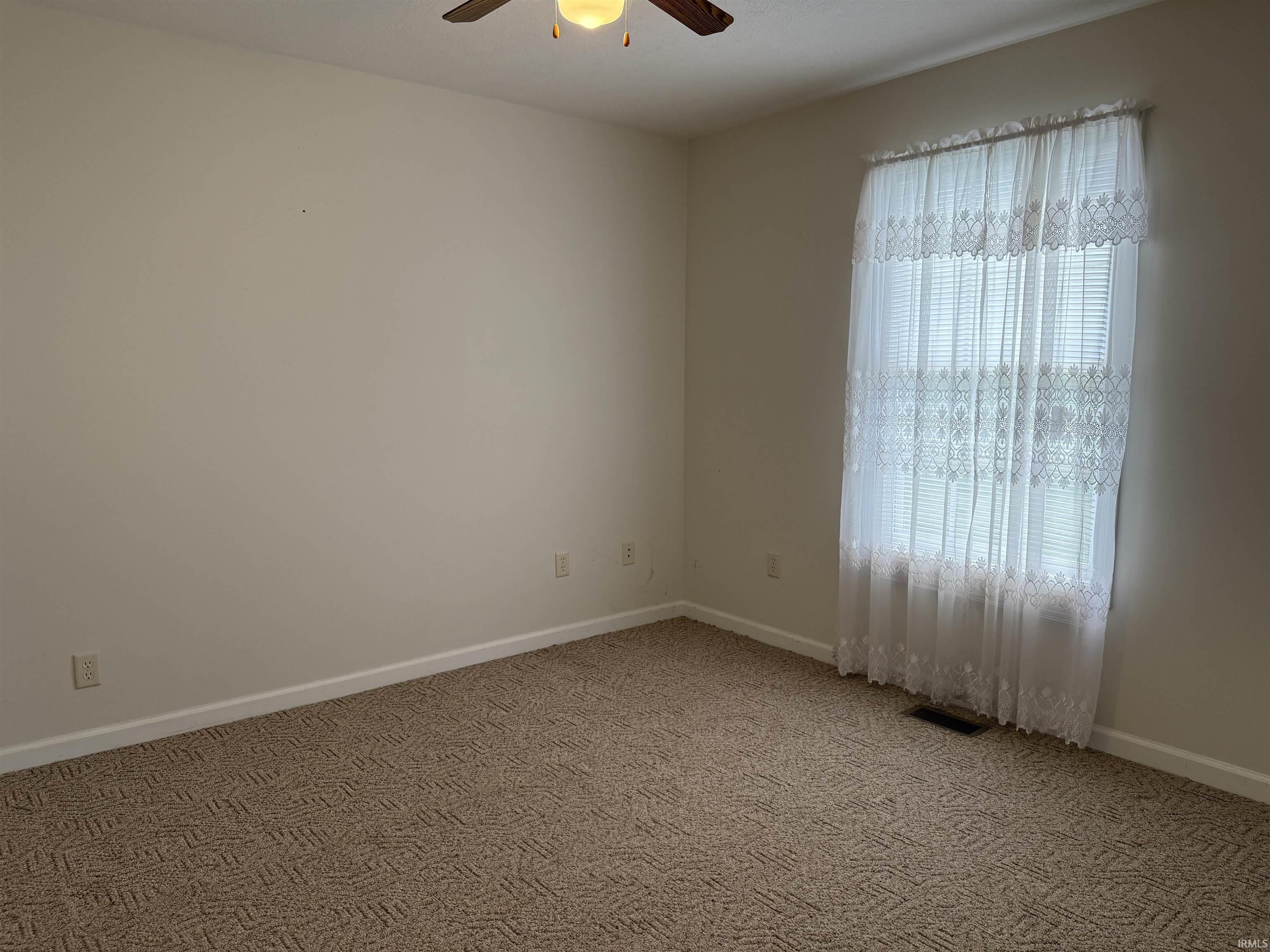 502 18th Street Bedford, IN 47421 - Photo 15 of 20