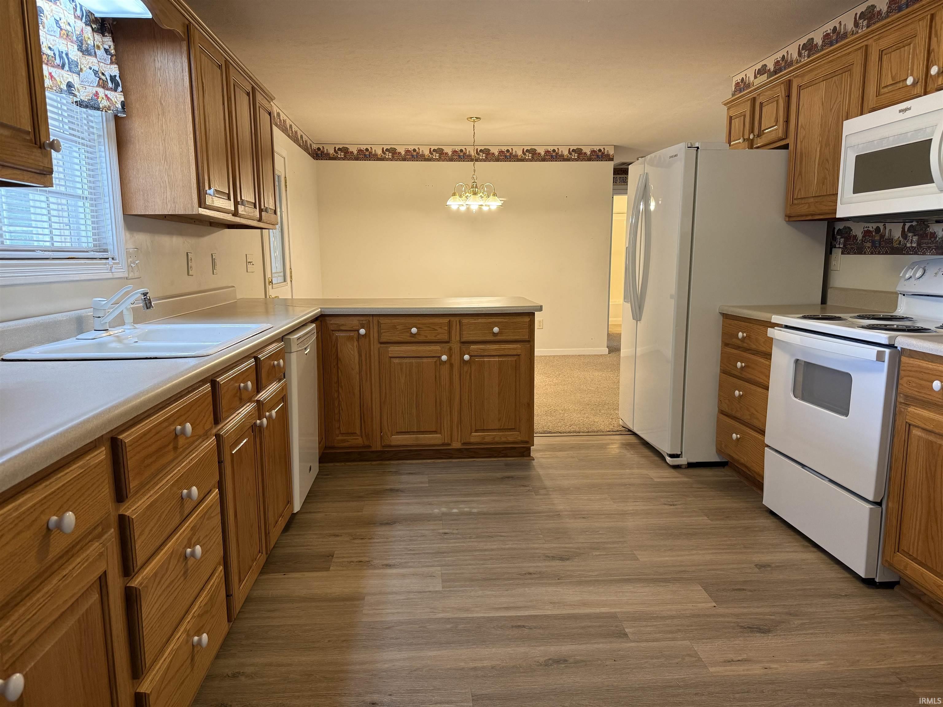 502 18th Street Bedford, IN 47421 - Photo 2 of 20
