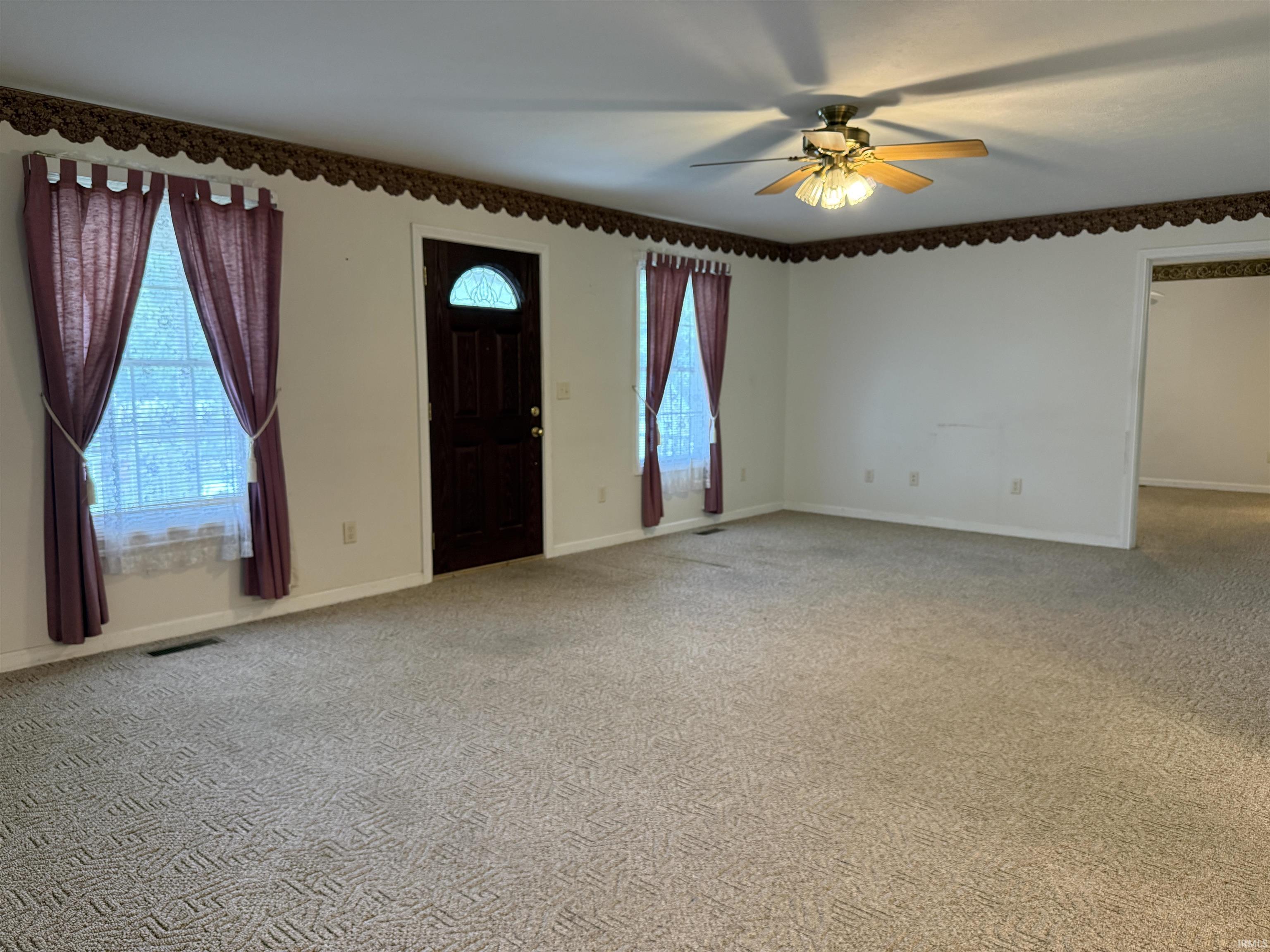 502 18th Street Bedford, IN 47421 - Photo 5 of 20