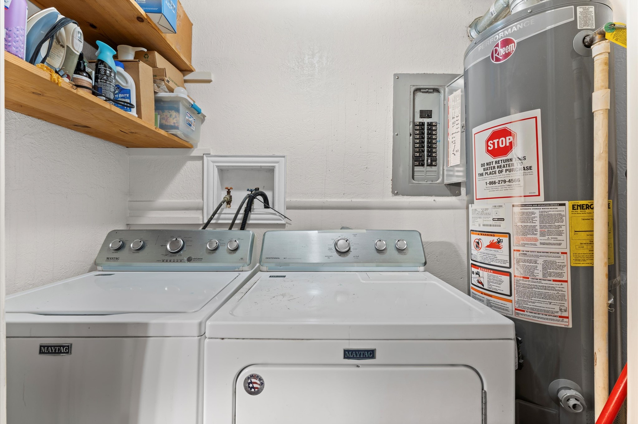 16032 1/2 Ridlon Street Channelview, TX 77530 - Photo 13 of 44 a utility room with dryer and washer