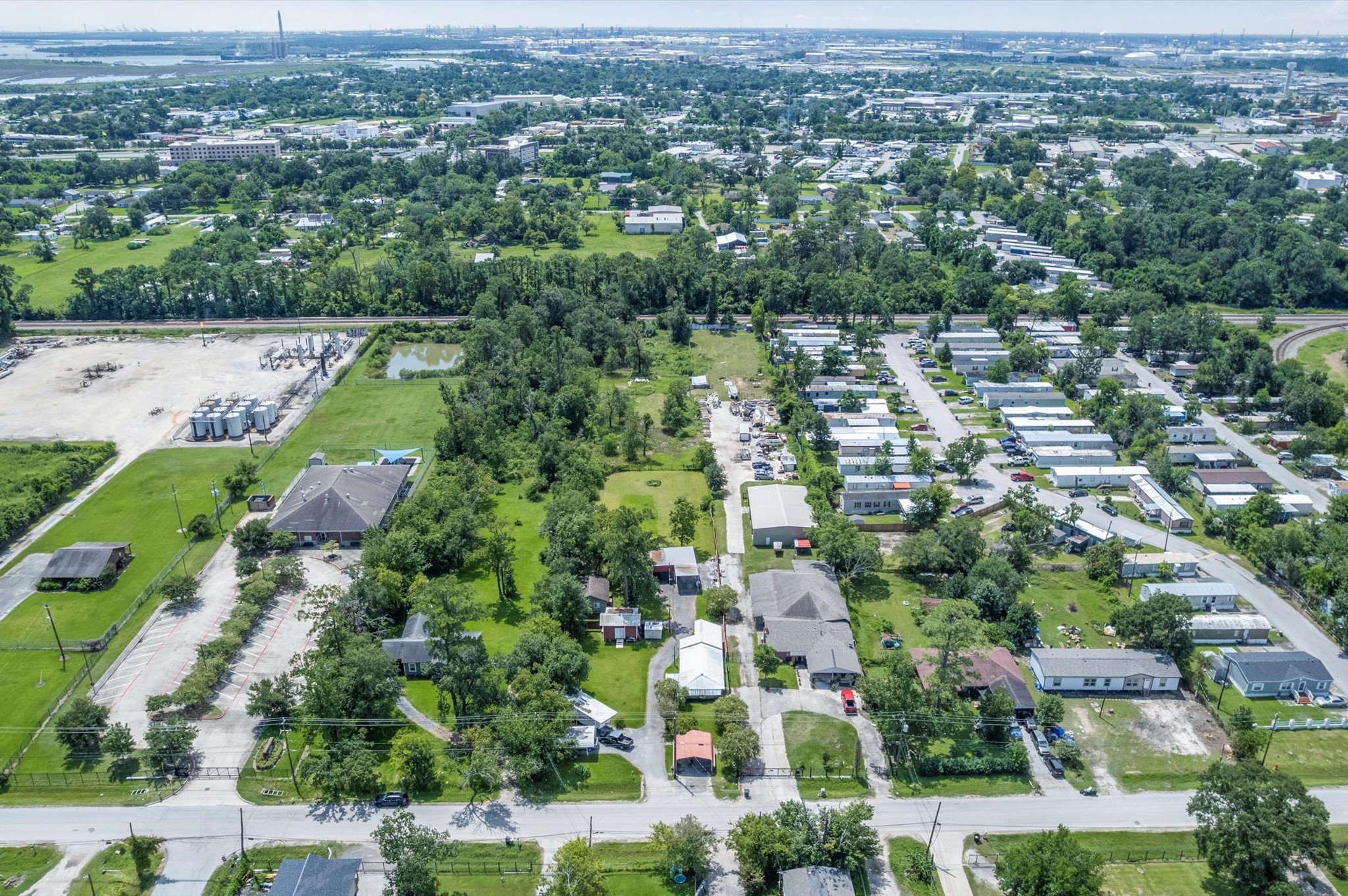 16032 1/2 Ridlon Street Channelview, TX 77530 - Photo 31 of 44 an aerial view of multiple house