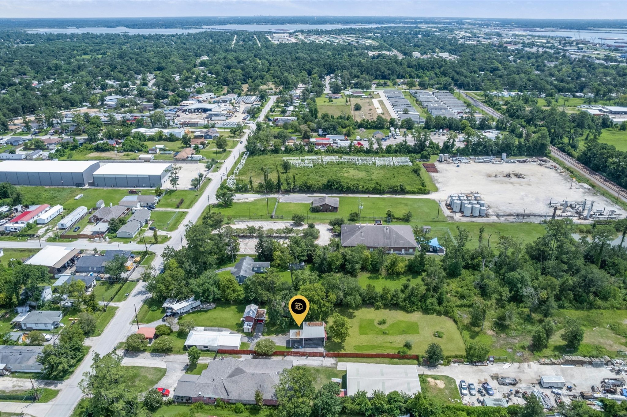 16032 1/2 Ridlon Street Channelview, TX 77530 - Photo 33 of 44 an aerial view of multiple house